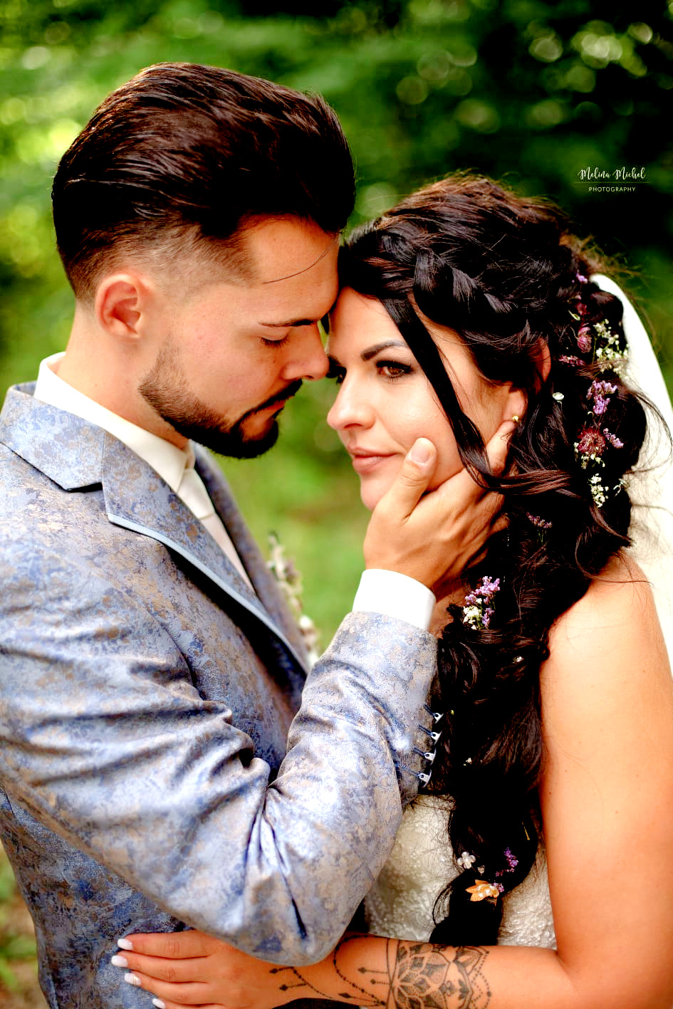 Brautstyling|Brautfrisur|Haare|BrautmakeUp|Würzburg|Tauberbischofsheim|Hochzeit|Braut|Hochsteckfrisur|Kitzingen |Visagist|BadMergentheim