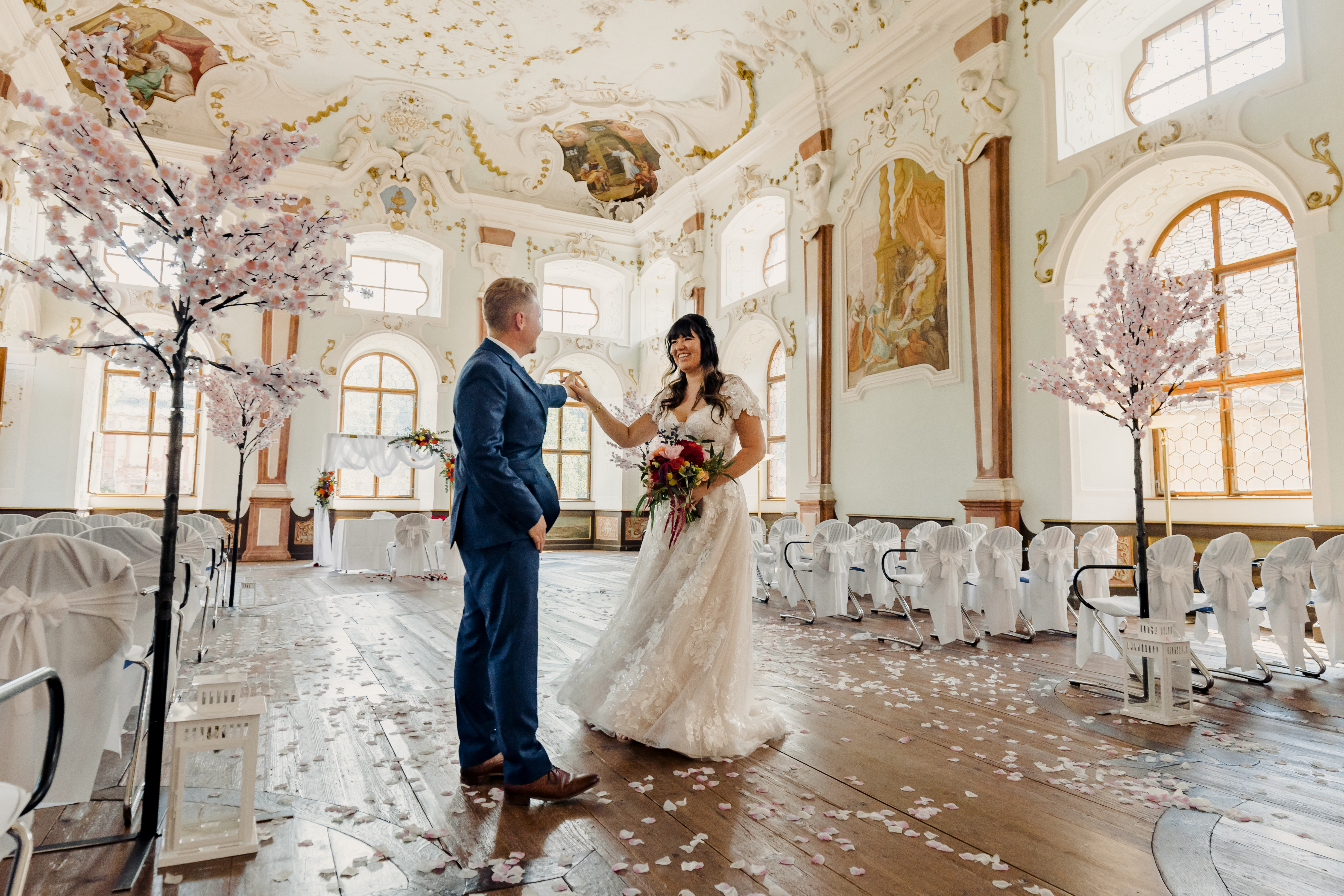 Brautstyling|Brautfrisur|Haare|BrautmakeUp|Würzburg|Tauberbischofsheim|Hochzeit|Verwandlung|Hochsteckfrisur|Kitzingen |Fashion|Schweinfurt|Friseurmeister |MakeupArtist