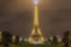 23224_Tour-Eiffel-Tour-Eiffel-illuminée-depuis-Champs-de-Mars-éclairage-doré--630x405--©-S