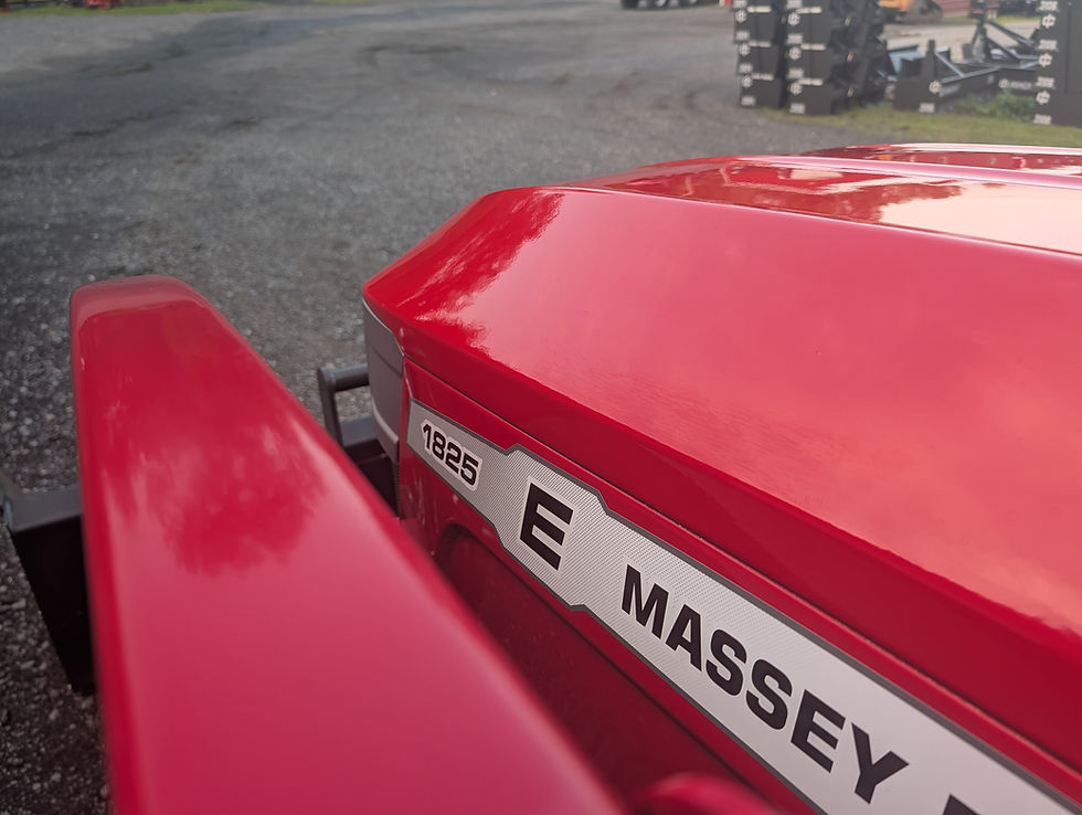 Thumbnail: 2022 MASSEY FERGUSON 1825E WITH LOADER 