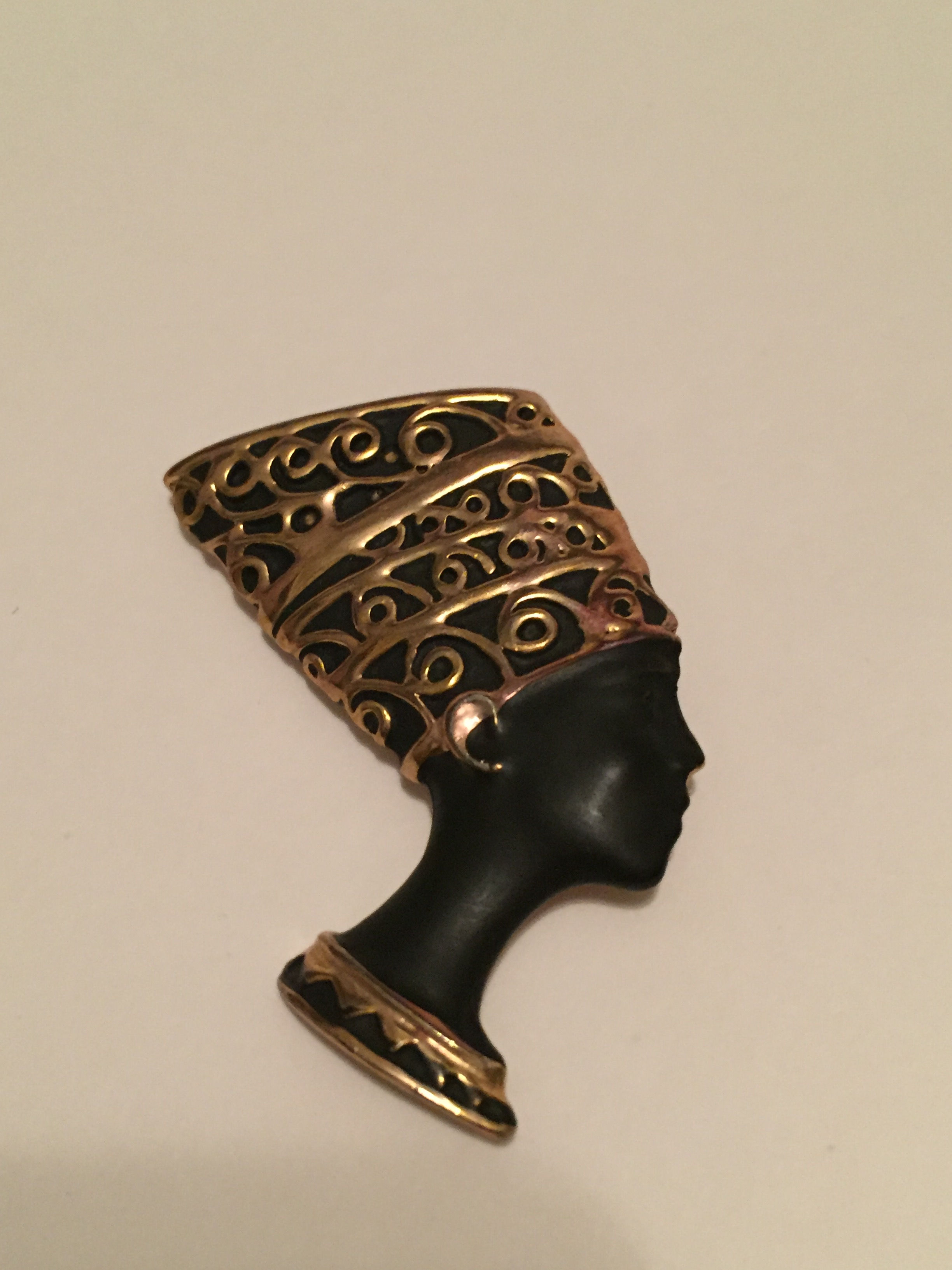 2 Inch Vintage Egyptian Queen Nefertiti Pin Brooch Made In Egypt