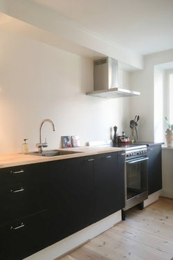 Kopi af Køkken Linoleum sort 02_edited_edited