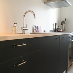 Kopi af Køkken Linoleum sort 01_edited