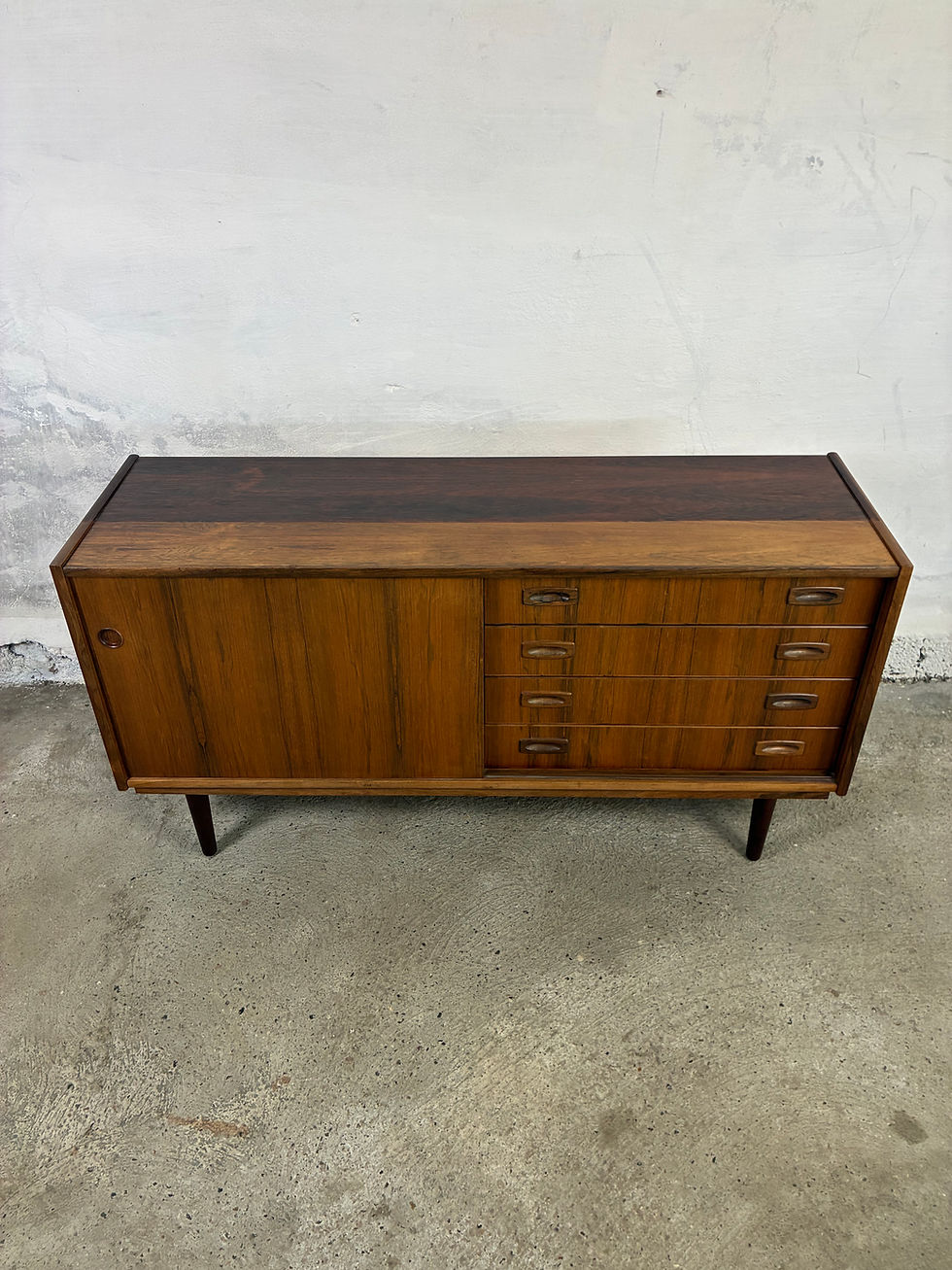 Thumbnail: Rosewood sideboard 144x75x44