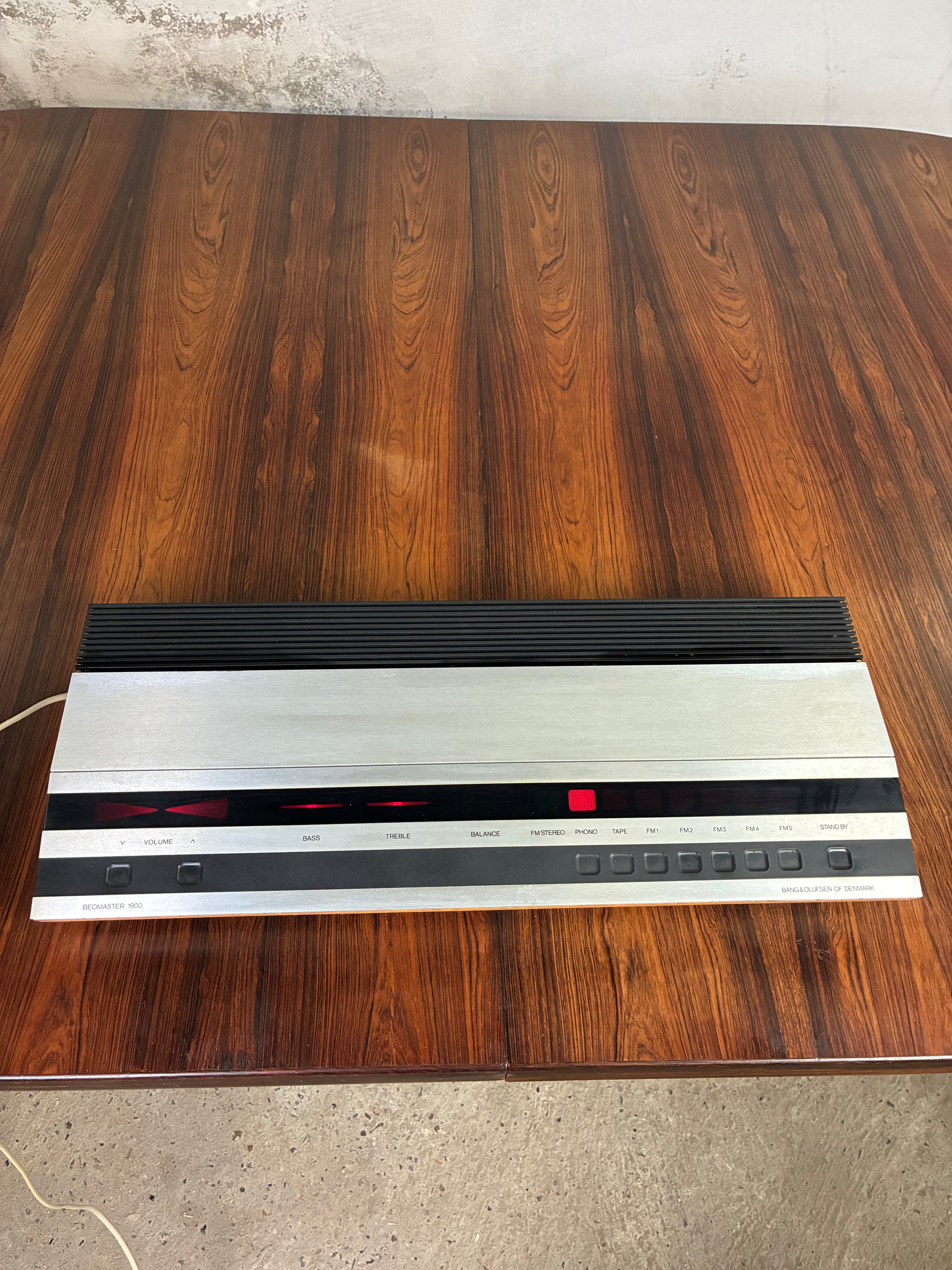 Full functionel Bang & Olufsen Beomaster 1900 in aok with speakers