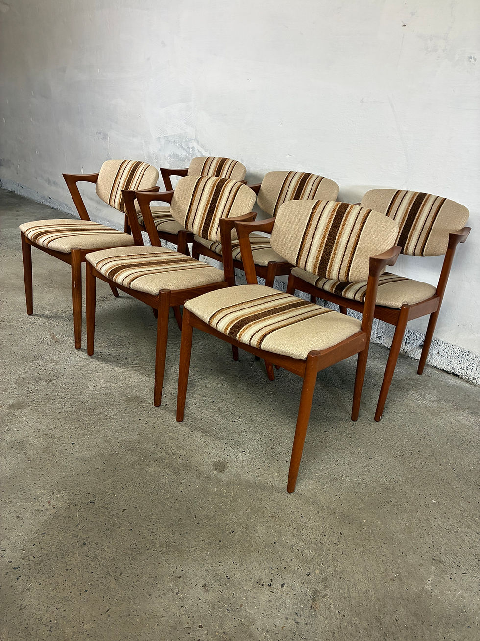 Miniaturebillede: Set of 4 teak ”Z” chairs by Kai Kristiansen 