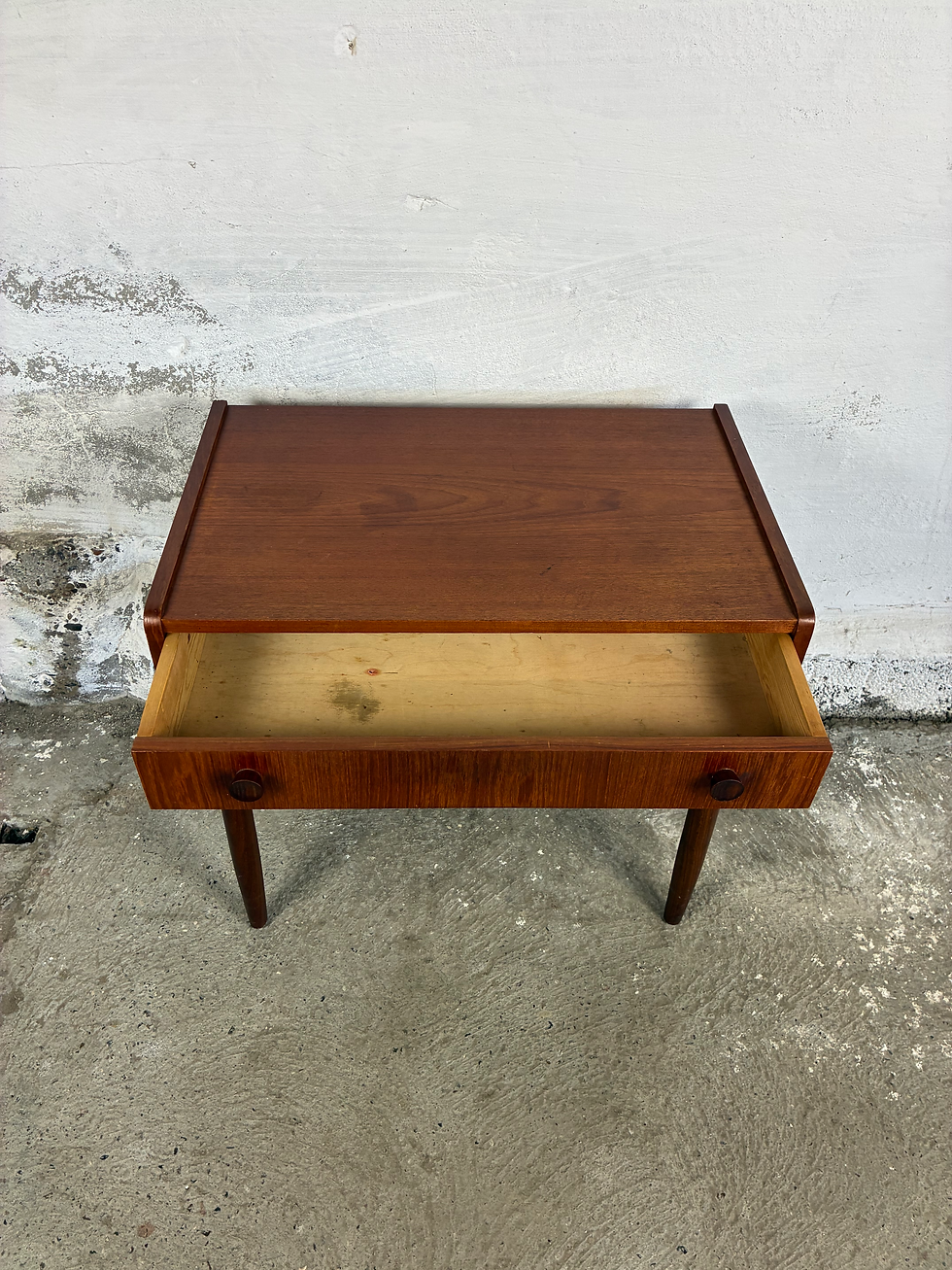 Miniaturebillede: Teak bedside table 63x39x58