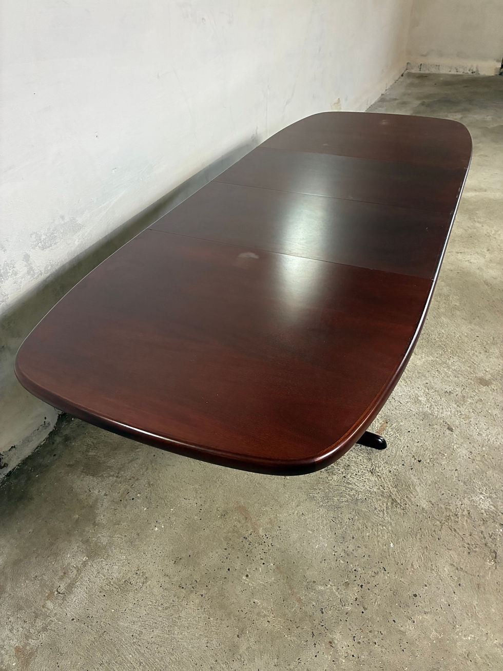 Thumbnail: Mahogany table by skovby furniture comes with 2 hidden leaves 165x100+2x50