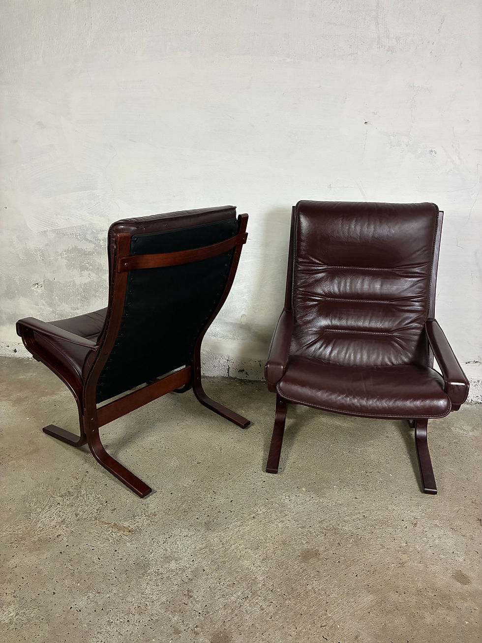 Thumbnail: Pair of Ingmar Relling siesta chairs