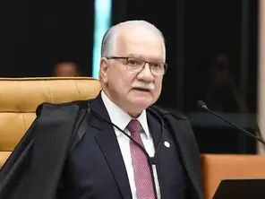 Fachin tenta avançar com código de ética no STF ao estimular debate sobre transparência