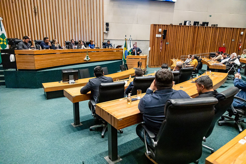 Depoimento da filha de Clezão reforça apelo por anistia e emociona audiência