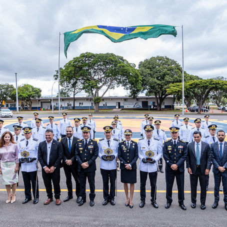 Formatura de oficiais reforça valores de honra e disciplina na Polícia Militar do DF
