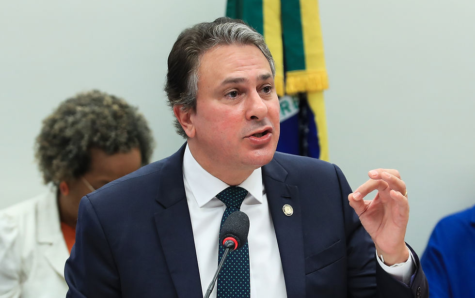 Deputado cobra explicações do MEC sobre questões do Enem envolvendo rituais do candomblé
