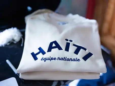 Une collection « Je love Haïti » pour soutenir les Grenadiers
