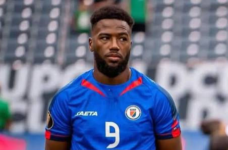 Sous les bombes en Iran, Duckens Nazon raconte sa fuite vers la frontière