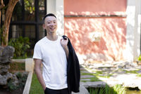 Hawaii Candid LinkedIn Headshot, Professional Candid Headshot in Hawaii, Business Headshot Honolulu, corporate portrait Honolulu, executive position business lifestyle portrait for an asian decent marketing specialist based out of Honolulu