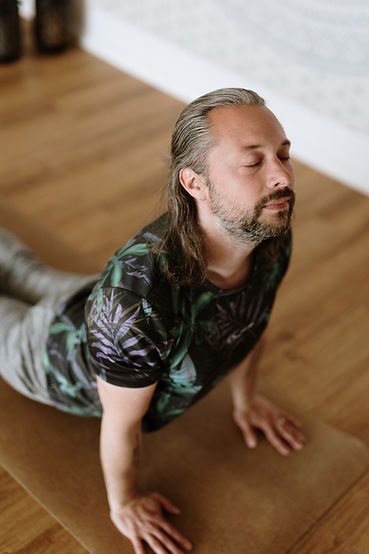 Luke Yoga and Fam-94.jpg