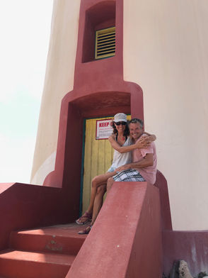 AMAGANT-NOS DELS HURACANS: DE CARRIACOU A
LES ABC (BONAIRE-CURAÇAO-ARUBA)