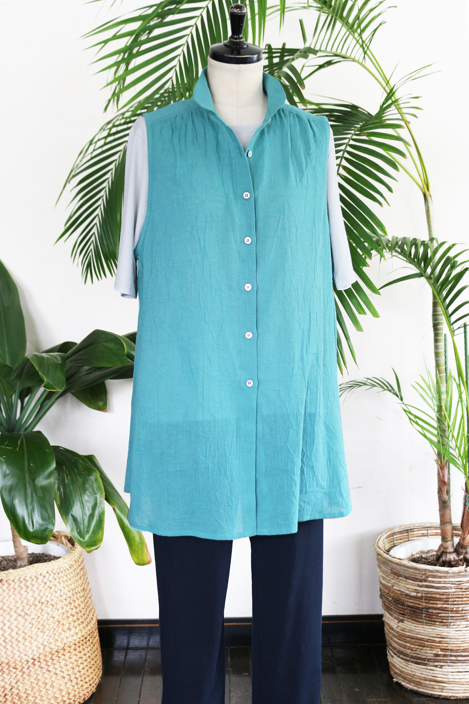 綿麻マイヤーのベスト