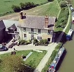 The Barge Inn, Honeystreet. Restaurant & Bar