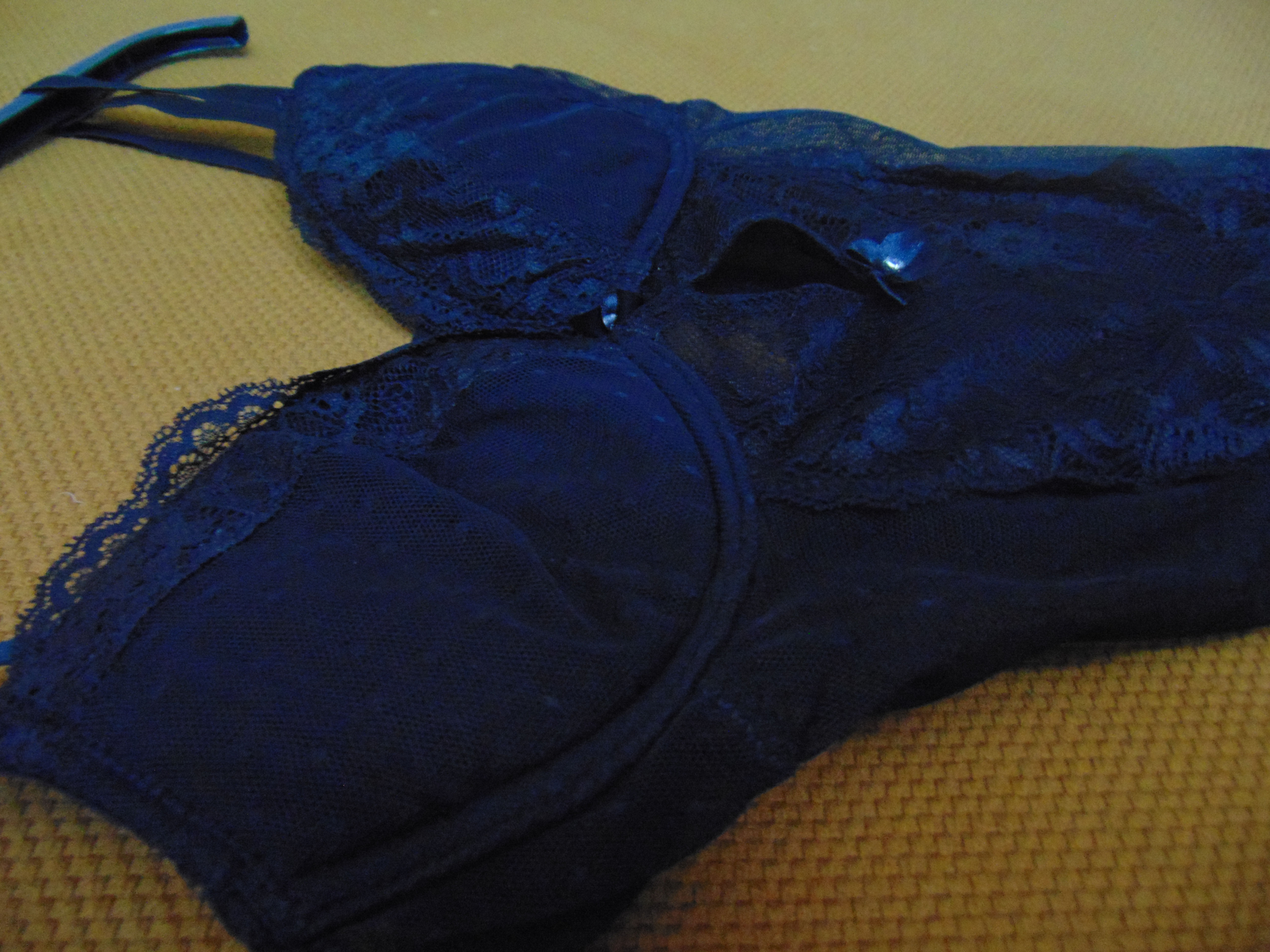 Body preto rendado cavado tamanho XS mulher