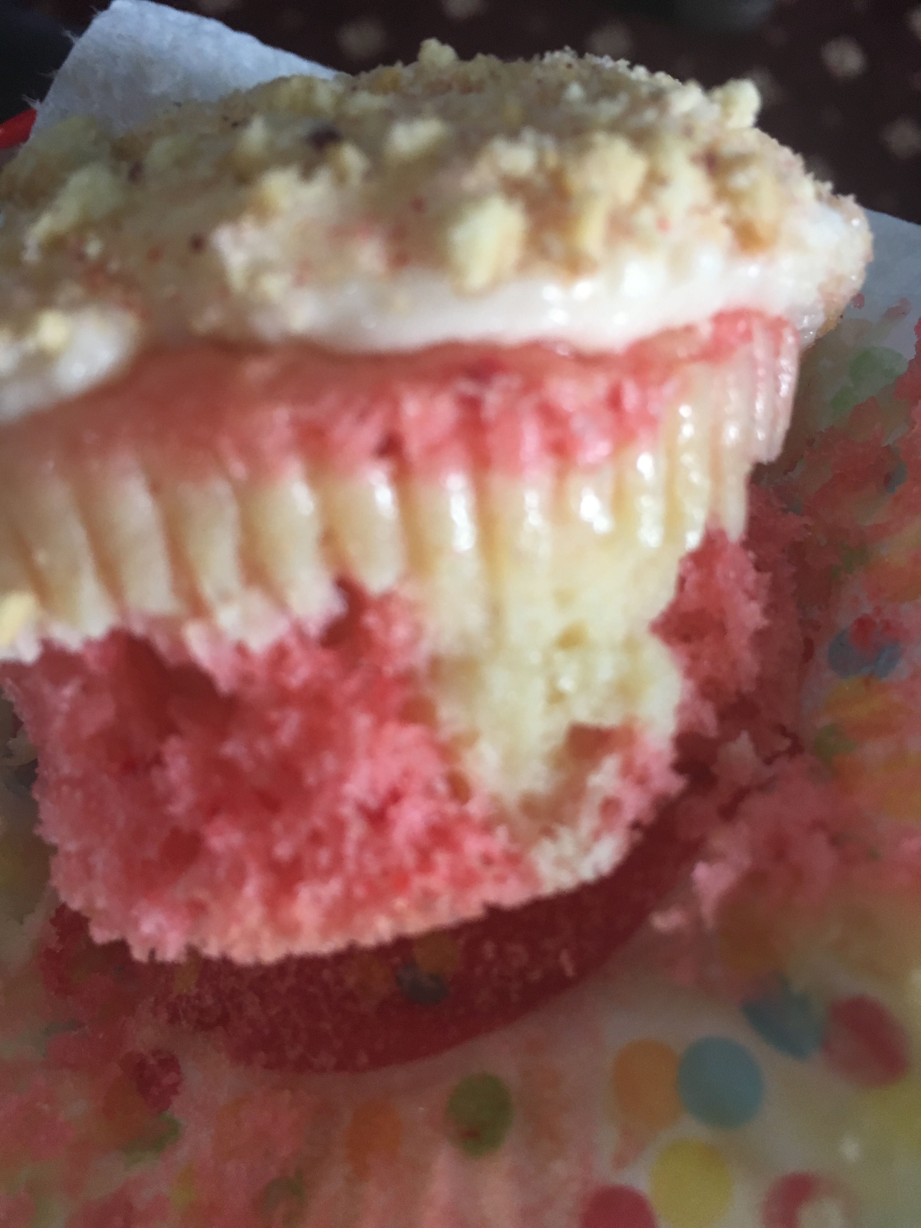 Strawberry cheesecake cupcakes 