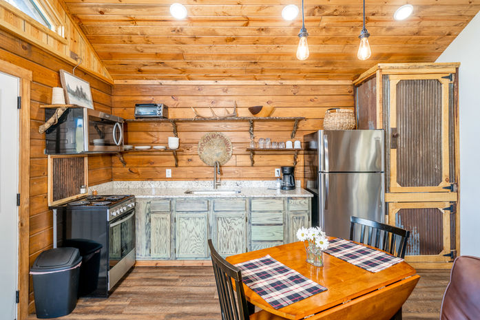 Deer Run Interior - Kitchen #2.jpeg