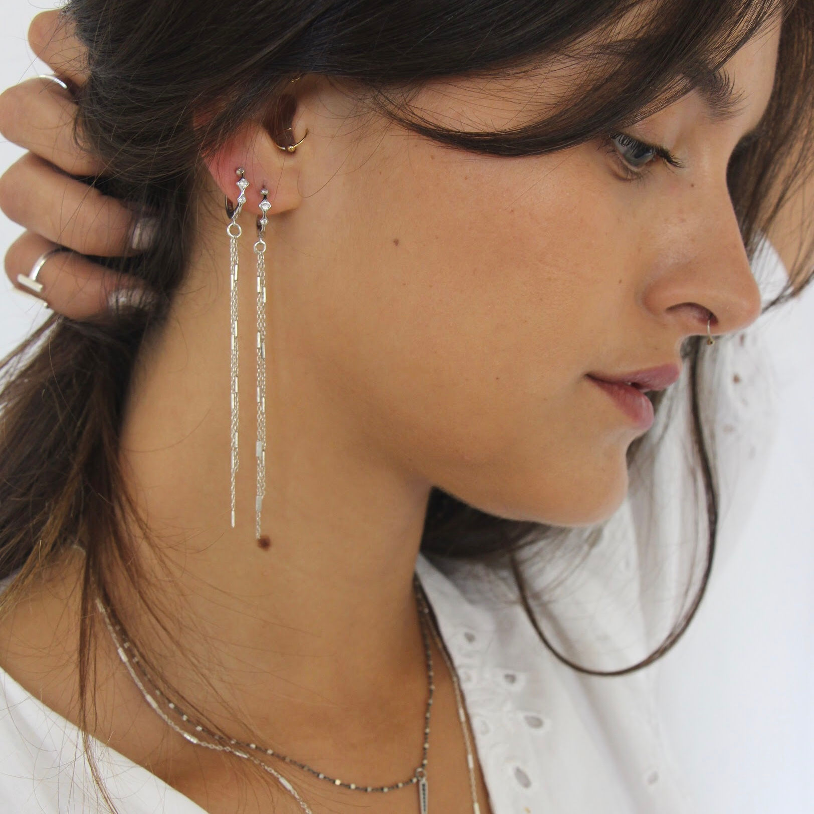 עגילי ניקול חישוק