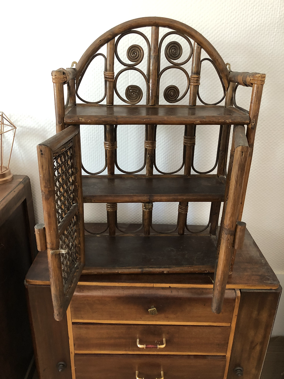 Miniature : Etagère bambou style peacock 60-70s