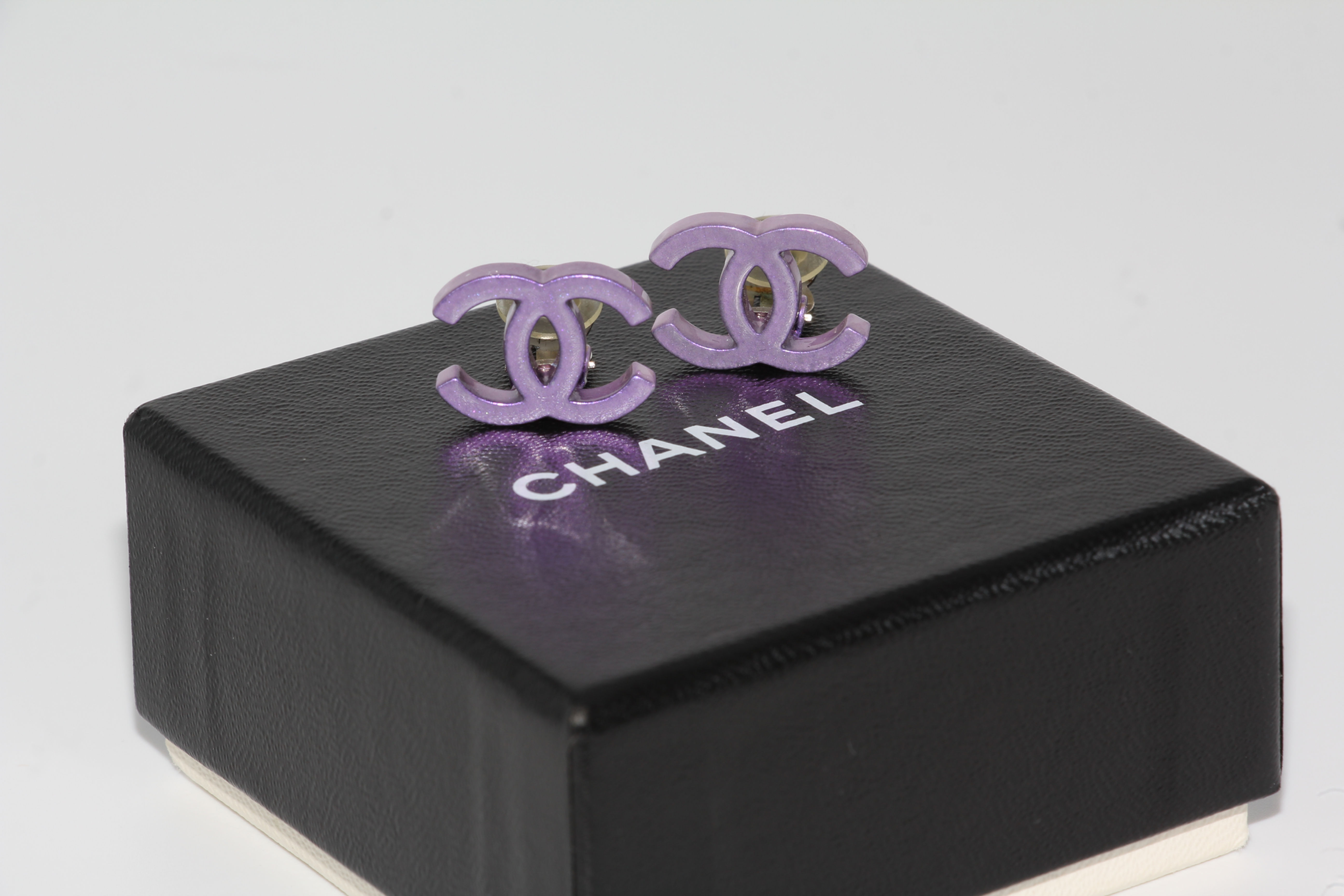 Chanel  Vintage Resin Purple Coco Mark Clip-on Earrings