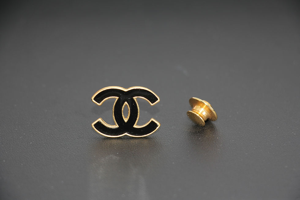 Thumbnail: Chanel Vintage 02A Enamel Classic Coco Mark Brooch