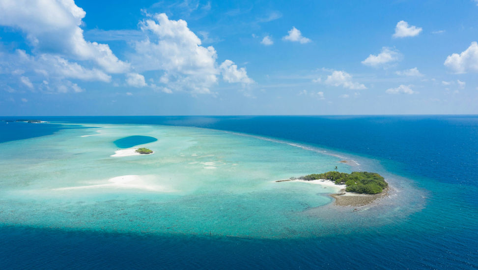 Deutschsprachiges Yoga Retreat Malediven, The Healing Ocean Yoga Retreat, 30.11. - 06.11.2027, Ecoboo Maldives Resort, Elisabeth Lorbeer, www.ohanayogastudio.de