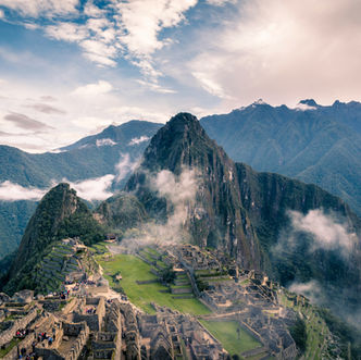 Deutschsprachiges Yoga Retreat in Peru, Journey through the Chakras Yoga Retreat, 01. - 12.09.26, Sacred Valley, Machu Picchu, Elisabeth Lorbeer, Ohana Yoga Studio