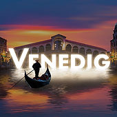 Gondel in Venedig vor der Rialtobrücke bei Sonnenuntergang