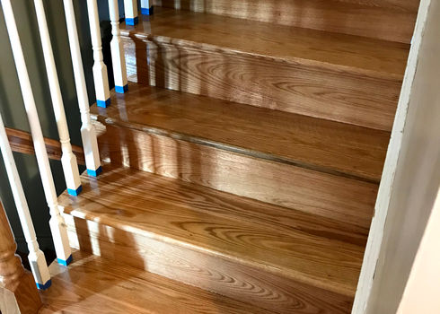 High quality interior railing, beautiful wood reiling