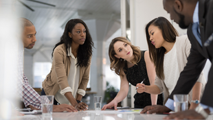 How to Share Project Timelines Effectively to Keep Your Team Focused