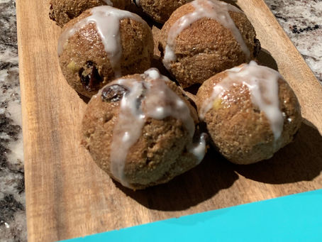 EASTER SEASON = HOT CROSS BUNS
