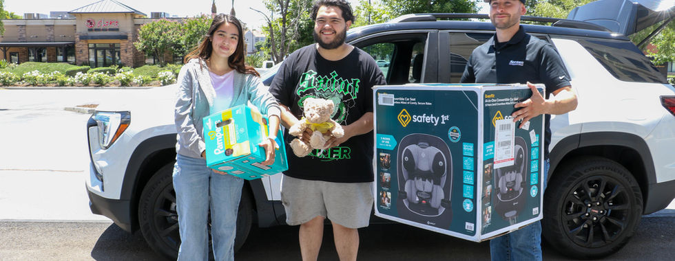 Spreen Subaru donating infant car seats