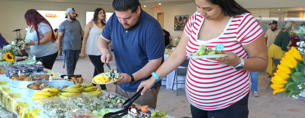 Inland empire residents enjoying their lucnhes