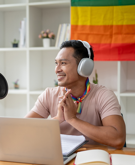 Queer radio