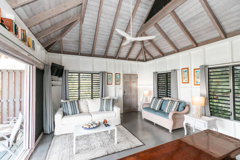 K'ai Etoile Living Room Area