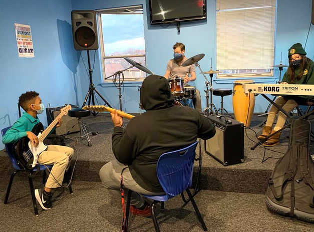 22Music_Lessons2(M) copy.jpg