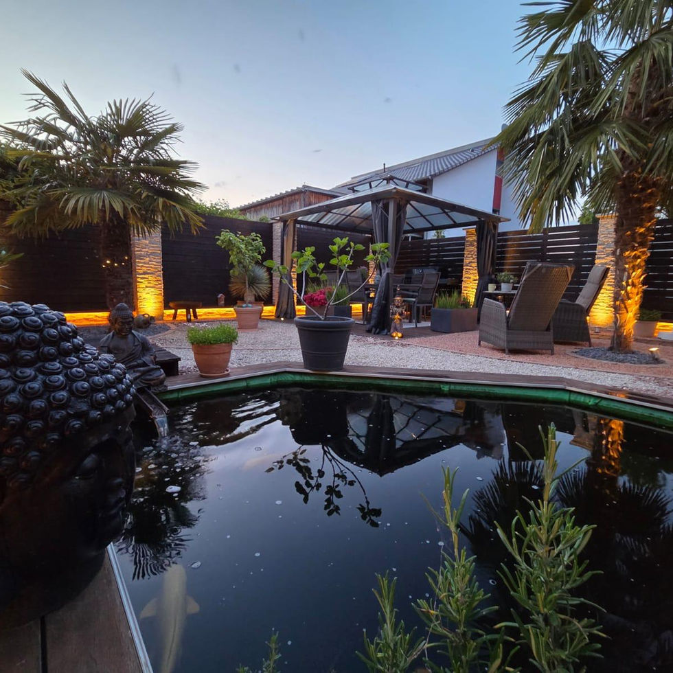 Moderne Außenbeleuchtung mit LED-Technik für Garten und Terrasse durch Elektrofachbetrieb