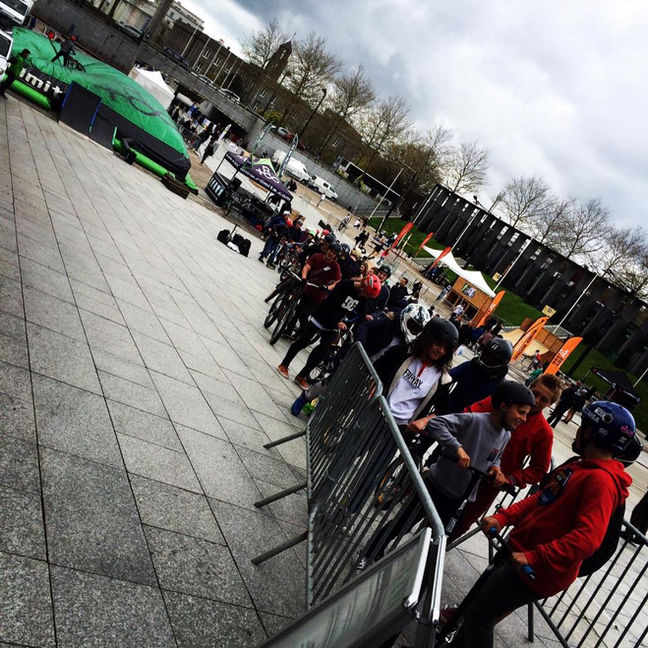 Participants à l'animation Rlimite.