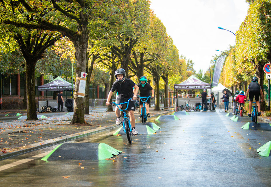 Animation sportive BMX.