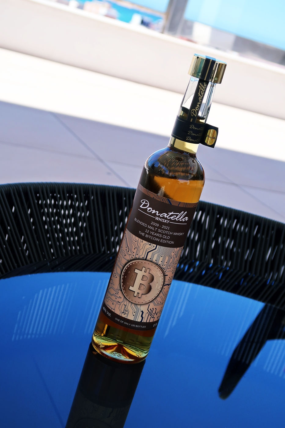 Thumbnail: Donatella Whisky - The Luxury Bitcoin Edition Scotch Whisky