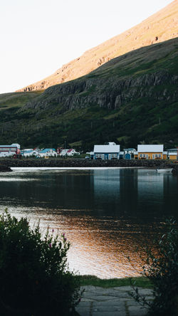 iceland batch uno-338