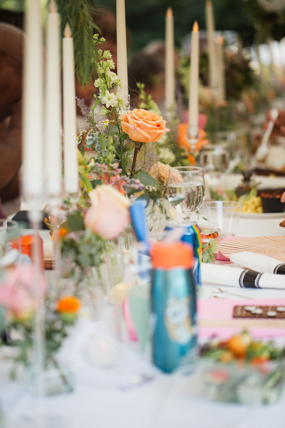 Thumbnail: Clear glass bud vases