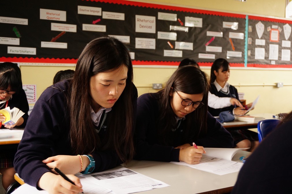 Стэнфордская школа дизайна. Step lesson. Academic environment. Academic environment. Стэнфордский университет внутри лаборатории.