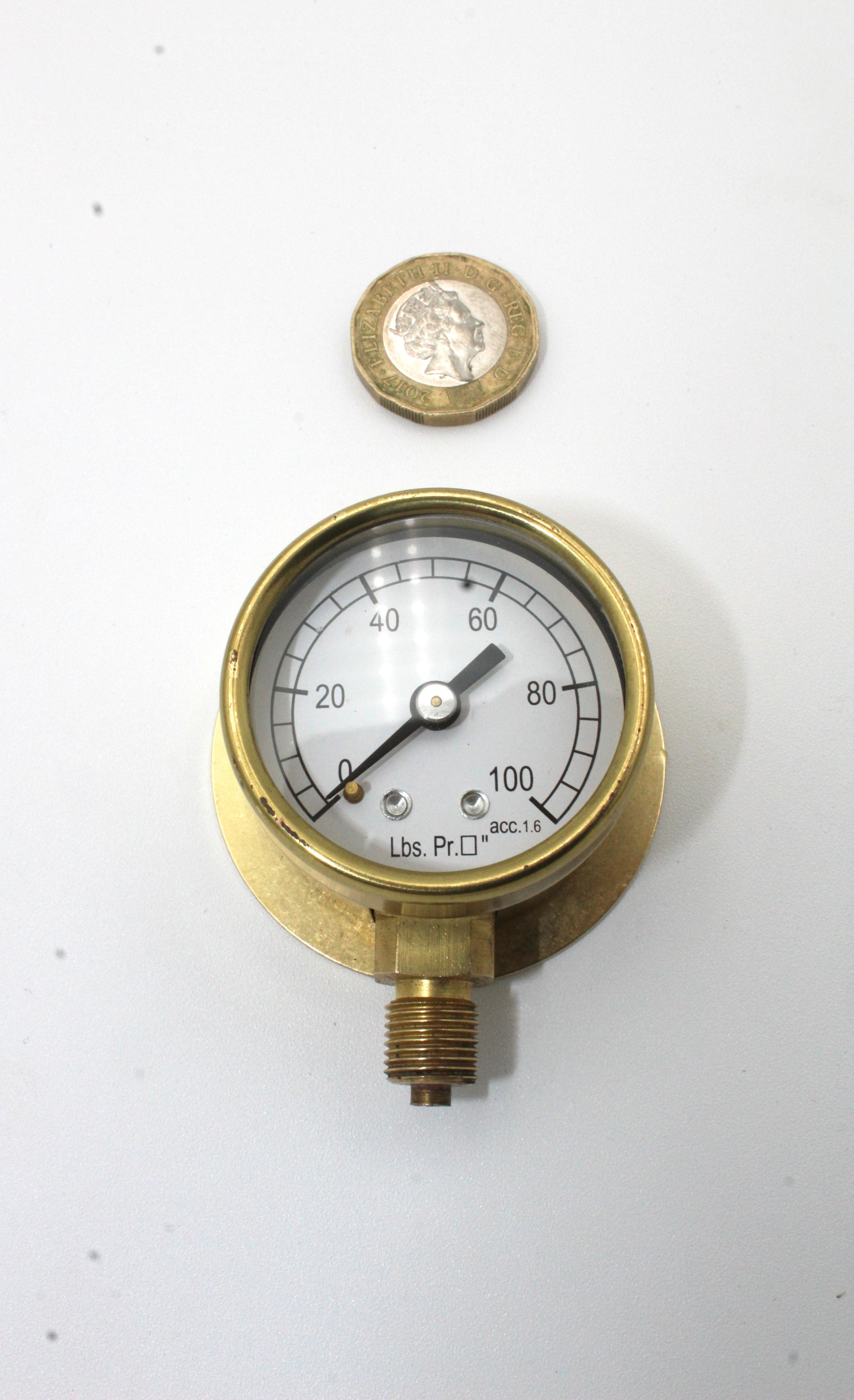 MRW miniature brass pressure gauges: